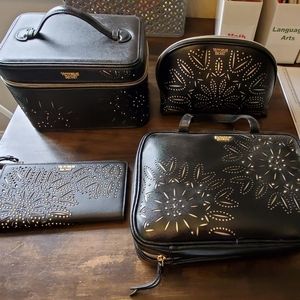 Victoria Secret Travel/Make up Set